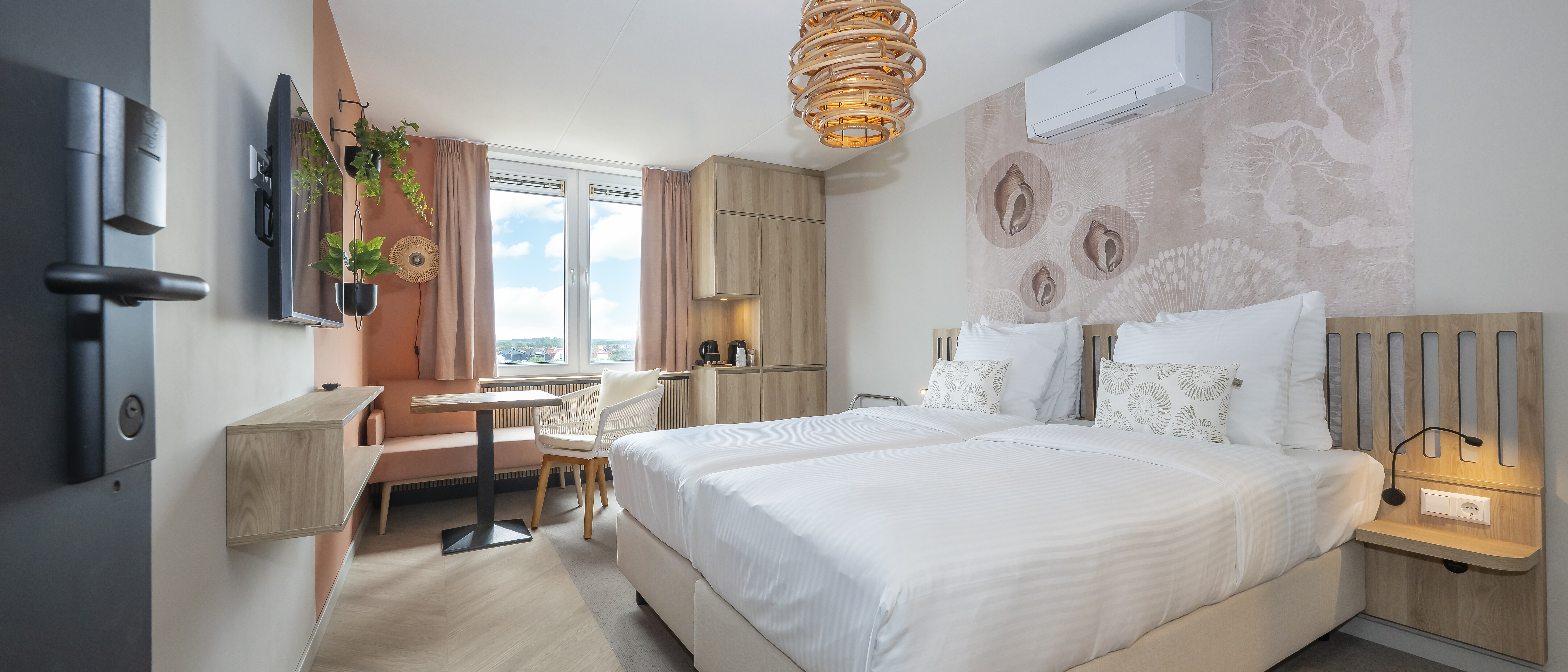 Renovatie van kamer in Beachfront
