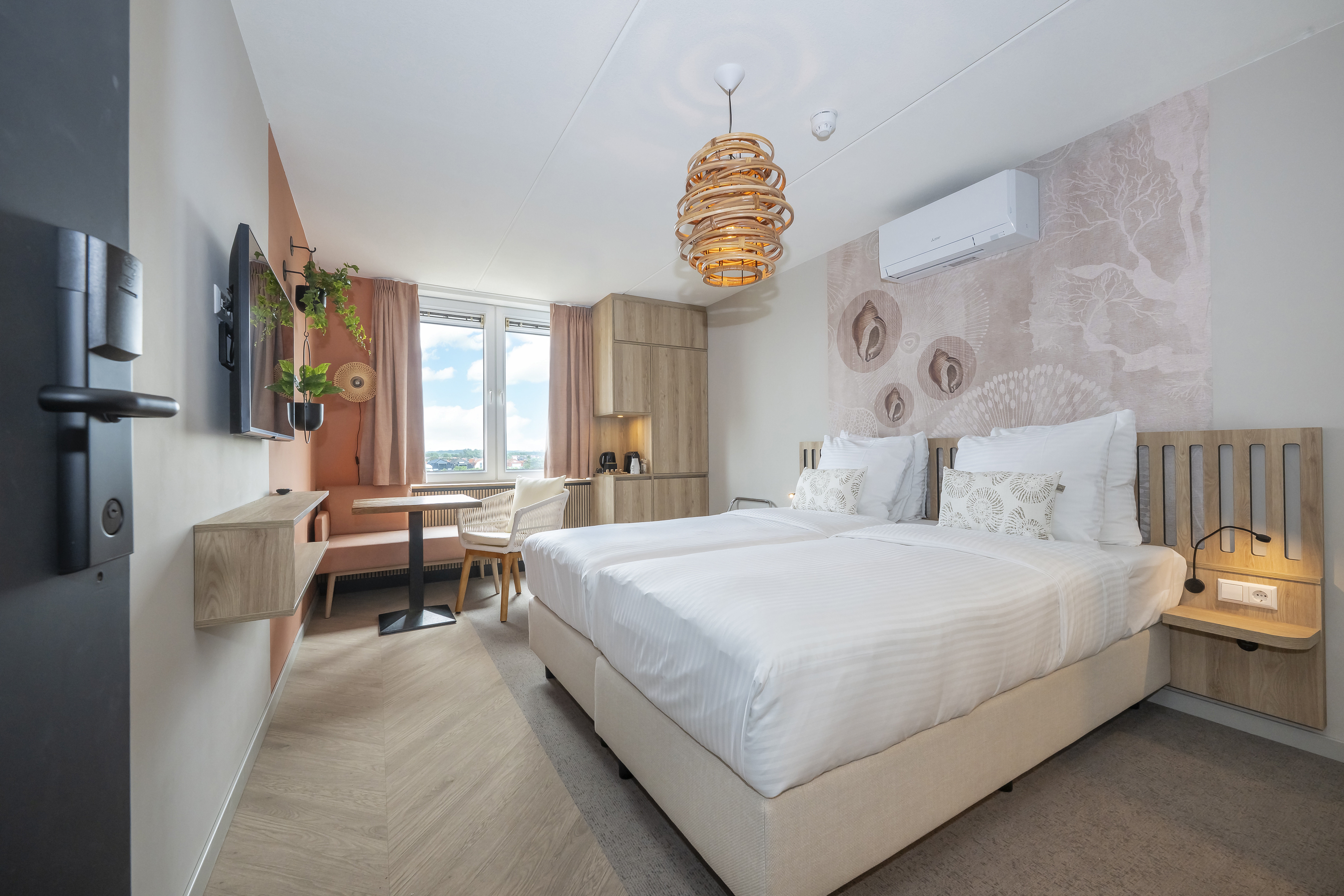 Renovatie van kamer in Beachfront